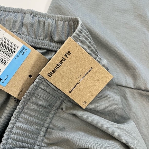 Nike Men’s Lightweight Regular Fit Training Pants Sz Medium With Tags Small Flaw - Picture 3 of 9